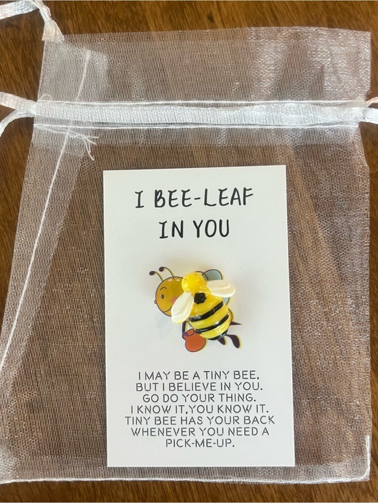 Other - QTY 12 Cute Yellow Bee on Motivational Card NEW
